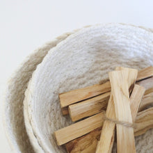 Load image into Gallery viewer, Palo Santo